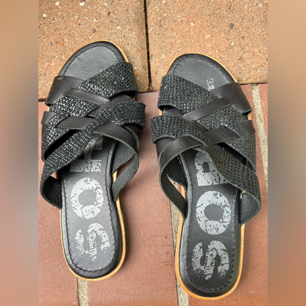 Women's Black Slide Sandals
